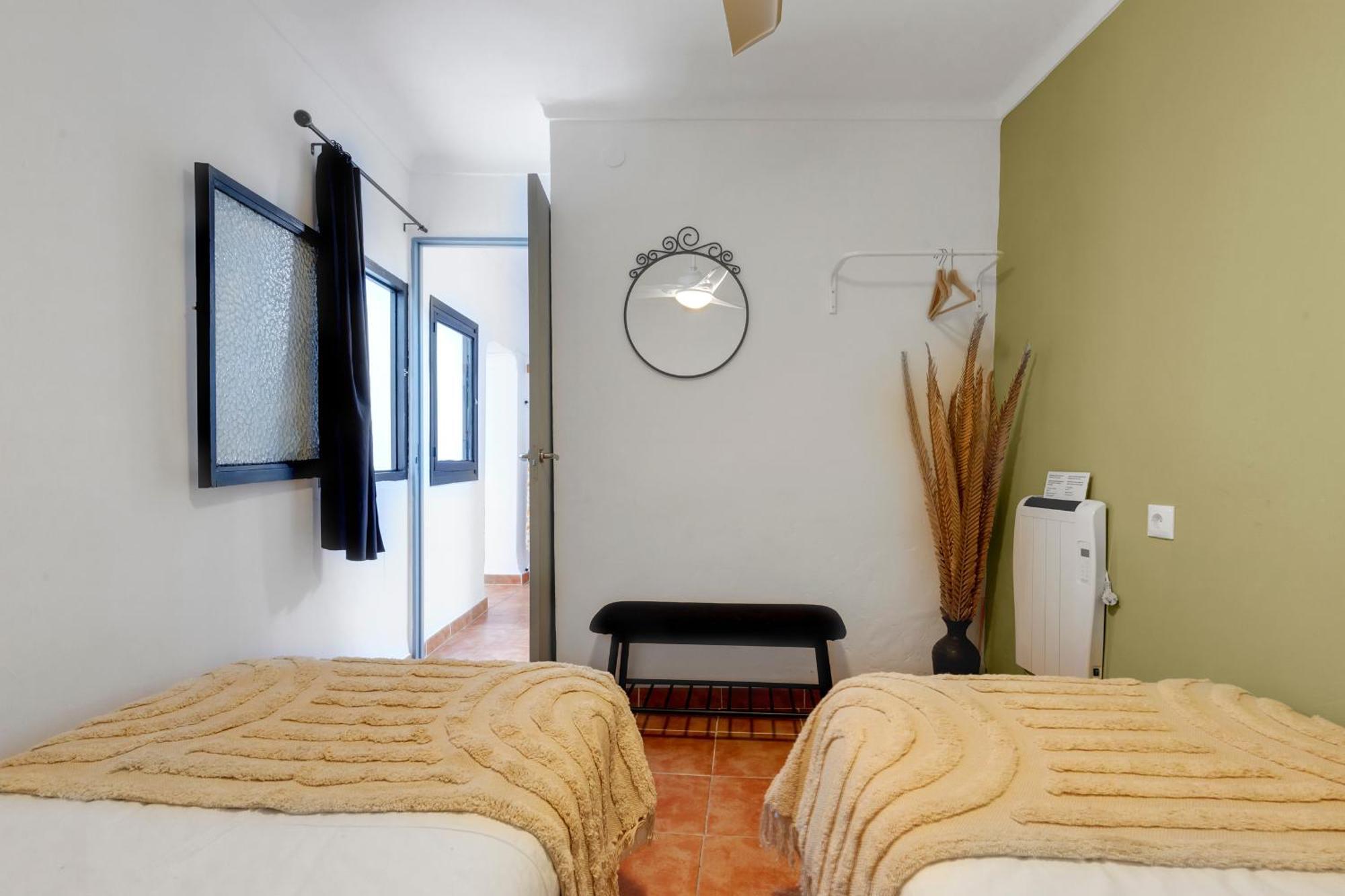Casa De La Montana Apartments Sayalonga Extérieur photo